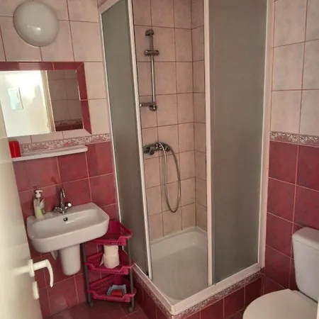 Koral Guest house *